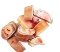 FROZEN COW FOOT BAG (£2.99) (~1KG)